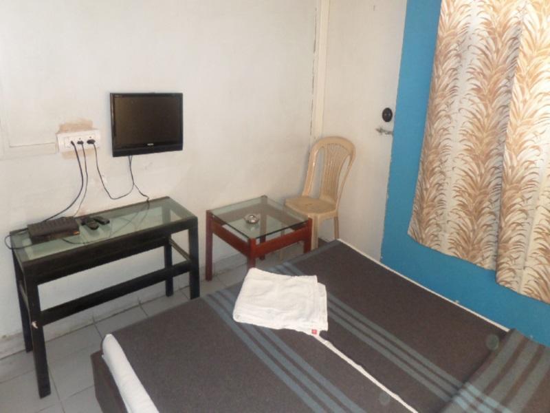 Hotel Abhishek Nashik Exterior foto